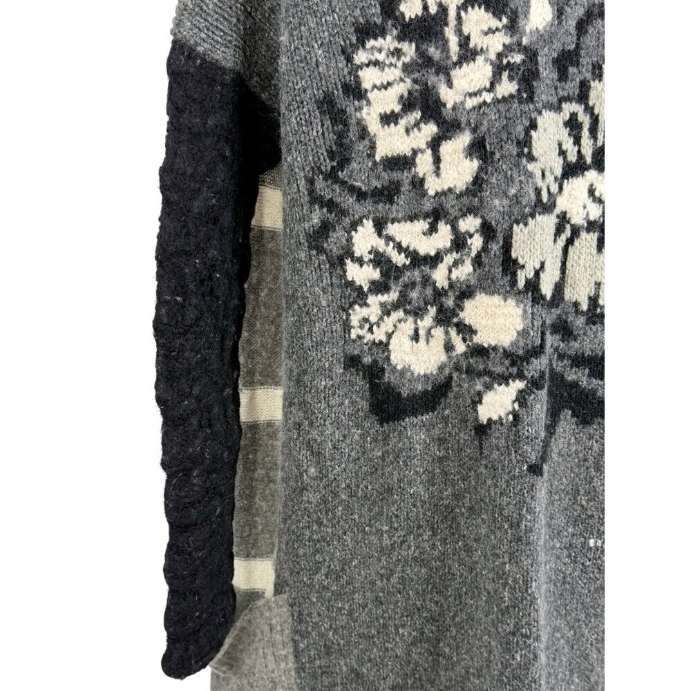 Free People Black Gray Striped Floral Knit Long Cardigan S | Boho Grunge Fairy - Picture 11 of 16